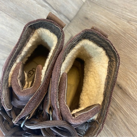 Ugg Azaria W 8 Brown Lace Up Duck Suede Leather Waterproof Cushioned Foot Bed - Picture 7 of 9